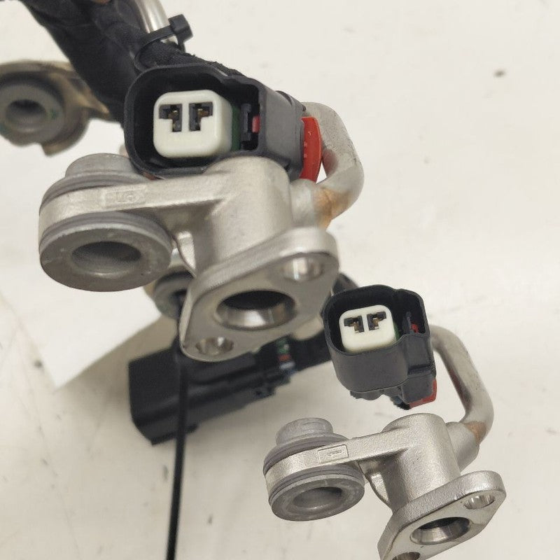 Chevy Volt Fuel Rail Injection Injector Mount Bar  1.5 2016 2017 2018 