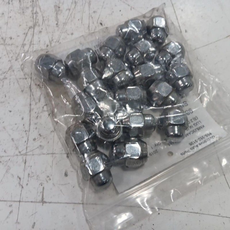 Hyundai Tucson Lug Nut Set  2019 2020 2021 OEM
