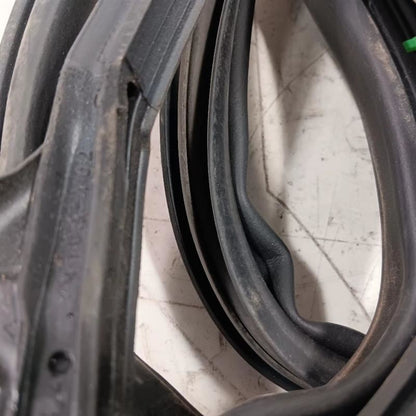 Toyota Rav 4 On Door Seal Rubber Left Driver Front  2015 2016 2017 2018
