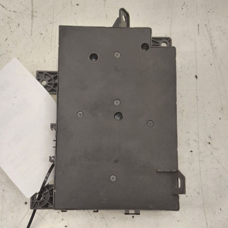 Mitsubishi Outlander   Cabin Fuse Box Interior Inner Under Dash  2018 