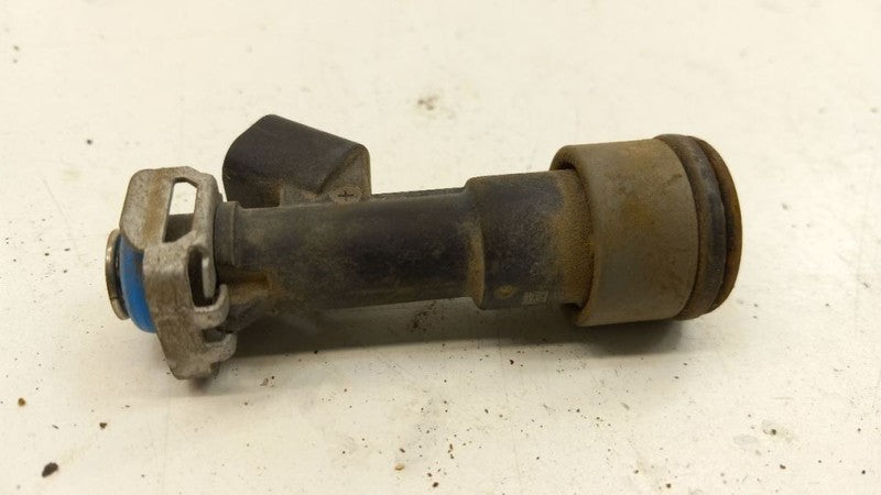 12582219 Fuel Injection Injector 2.2L Opt NT7 Fits 05-10 Chevy Cobalt