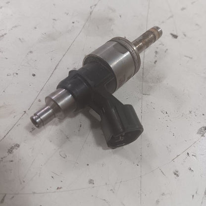 Fuel Injection Injector 2.5L Fits 20-23 Subaru Legacy OEM