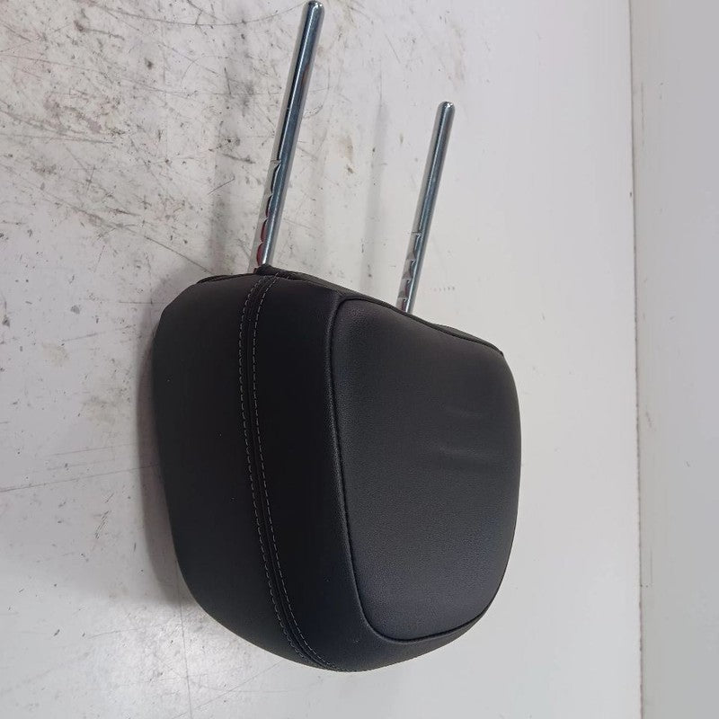 Buick Encore Seat Headrest Front Head Rest  2017 2018 2019 2020