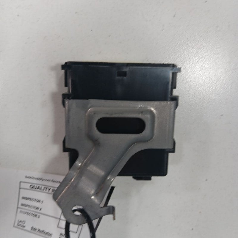 Toyota Corolla Wiper Relay Control Module {8594012230} 2019 2020 2021