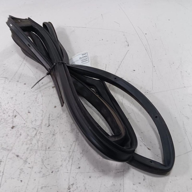 Hyundai Accent On Door Seal Rubber Left Rear Back 2014 2015 2016 2016 201