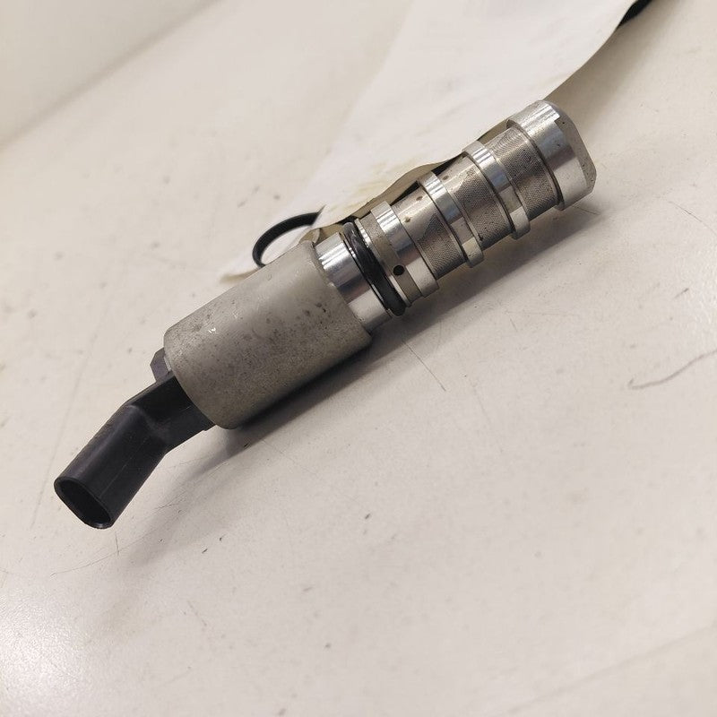 Chevy Volt Variable Timing Gear Oil Control Valve Solenoid Cylinder He