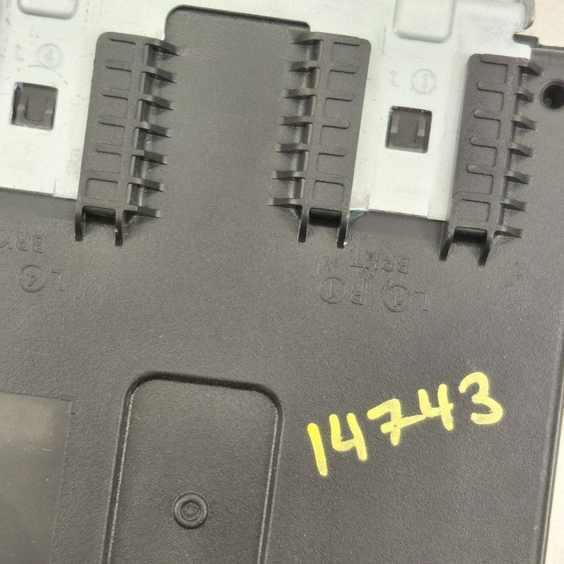 BCM Body Control Module Fits 19 Hyundai Santa Fe