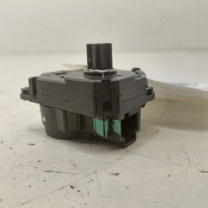 Chevy Equinox Flap Door Motor Heater AC Door Actuator  2024 2023 2022