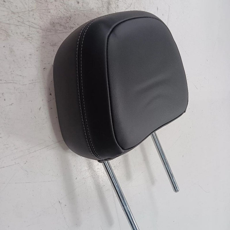 Buick Encore Seat Headrest Front Head Rest  2017 2018 2019 2020 OEM