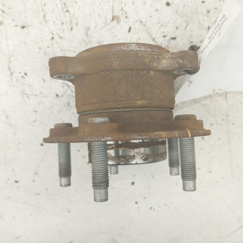 Buick Encore GX Rear Spindle Knuckle Bearing Hub  2022 2023 2024 2025