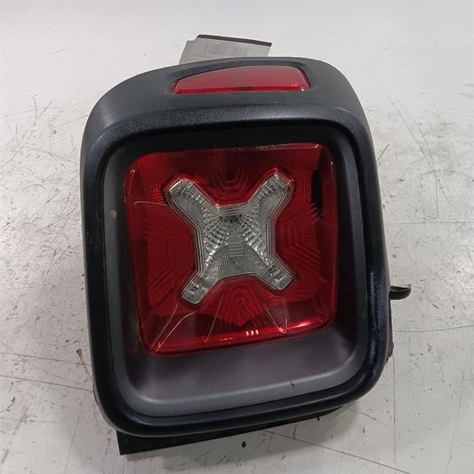 Driver Right Tail Light Brake Lamp Fits 16-22 Jeep Renegade