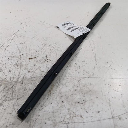 Toyota Rav 4 Right Front Weather Strip Interior  2015 2016 2017 2018