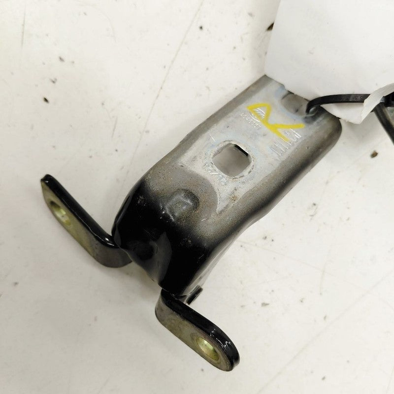Chevy Trailblazer Door Hinge Set Right Front Passenger  2023 2022 2021
