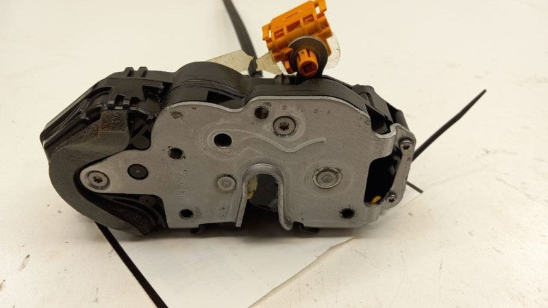 Chevy Malibu Door Latch Lock Right Passenger Front 2013 2014 2015 2016