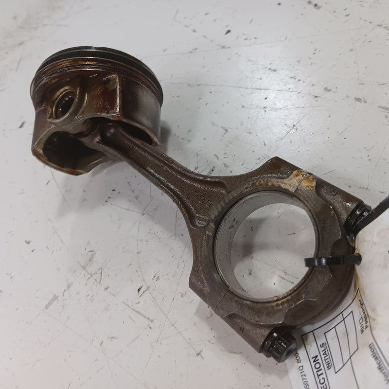 Toyota Corolla 1.8 Single Piston With Connecting Rod   2019 2018 2017 