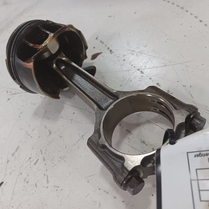 Chevy Trailblazer Single Piston With Connecting Rod   2021 2022 2023 2024 2025