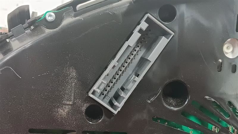 Speedometer Gauge Cluster MPH ID 95386883 Fits 15 Buick Encore OEM