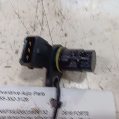 Kia Forte Camshaft Cam Shaft Position Sensor  1.8L 2014 2015 2016