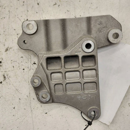 Kia Sportage Passenger Right Side Engine Mount Bracket  2020 2021 2022