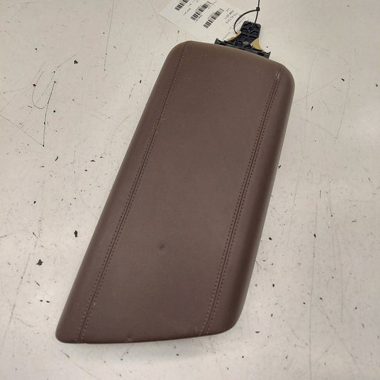 Alfa Romeo Stelvio Arm Rest  2018 2019 2020 2021