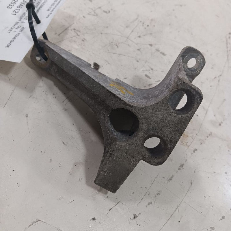 Jeep Renegade 2.4 AC Compressor Mount Bracket 2023 2022 2021 2020