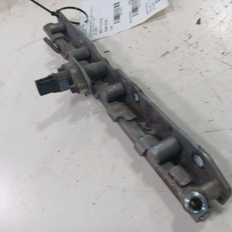 Toyota Corolla 2.0 Lower Fuel Rail Injection Injector Mount Bar  2019 2020 2021