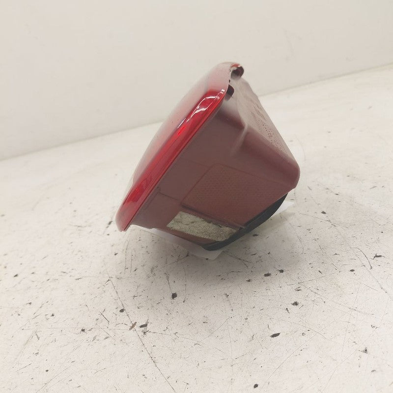 Driver Left Rear Tail Light Brake Lamp Incandescent Fits 16-18 Kia Sor