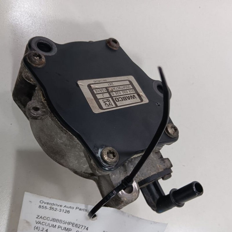 Vacuum Pump 2.4L Fits 17-21 Jeep Renegade OEM