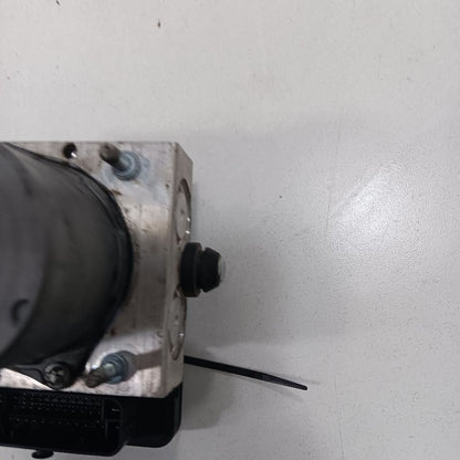 Anti-Lock Brake Part Pump Actuator Fits 17 Jeep Cherokee OEM