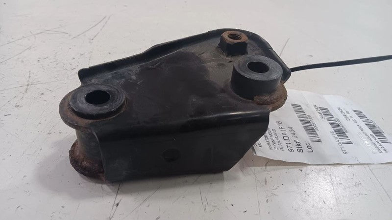 Nissan Rogue Engine Motor Mount Rear Back  2014 2015 2016 2017 OEM