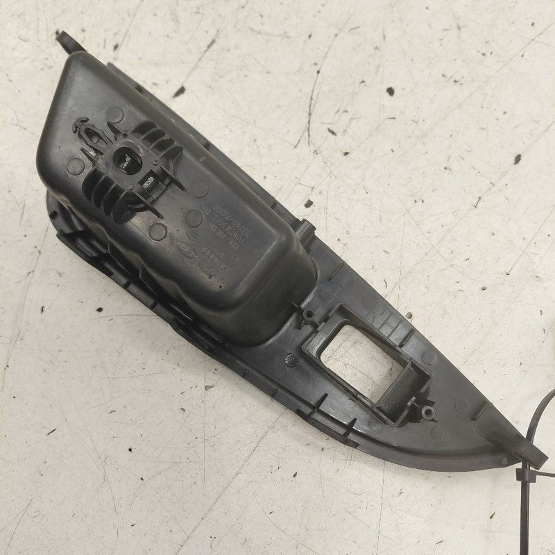 Hyundai Veloster Window Switch Bezel Trim Right Rear  2017 2016 2015 2