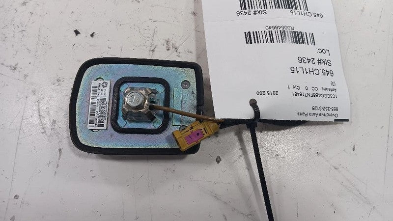Chrysler 200 Antenna  2015 2016 2017