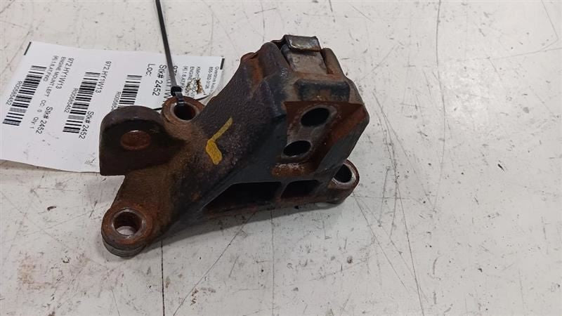 Hyundai Veloster Engine Motor Mount Left Driver  2012 2013 2014 2015  