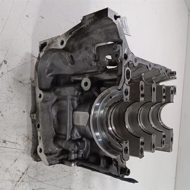 11010AB460 Driver Left Cylinder Block Fits 19-23 FORESTER