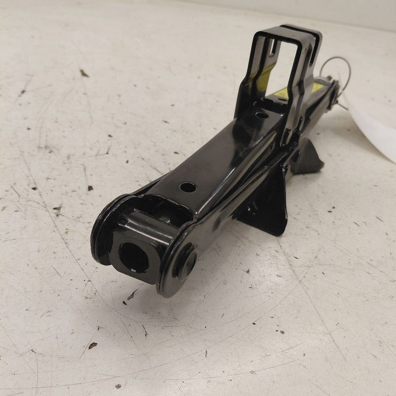 Hyundai Kona Spare Tire Changing Jack  2021 2020 2019