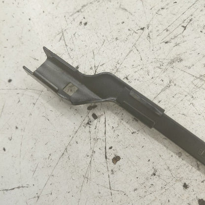 Buick Encore GX Windshield Wiper Arm Left Driver  2022 2023 2024 2025