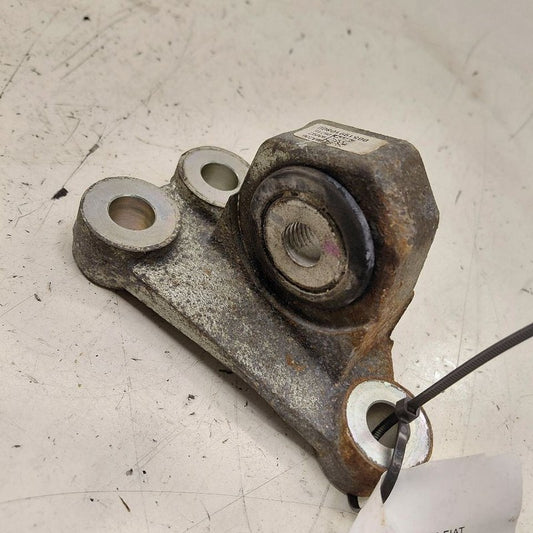 Fiat 500 X Model   Rear Engine Mount Bracket  2.4 2016 2017