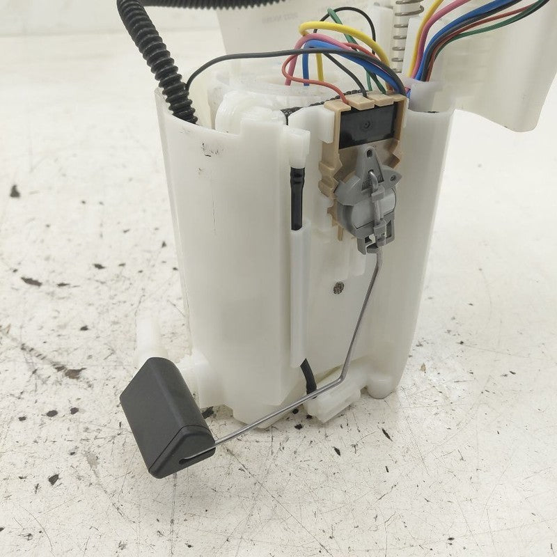 Gas Fuel Pump Tank Mounted Fits 22-25 Lexus NX350