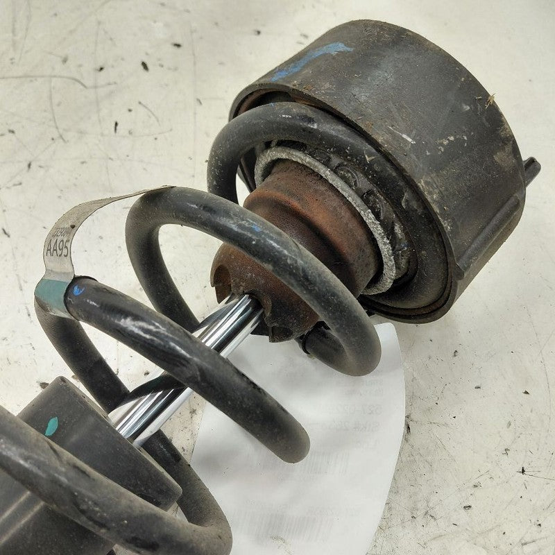Passenger Front Strut Fits 16-20 Cadillac CT6