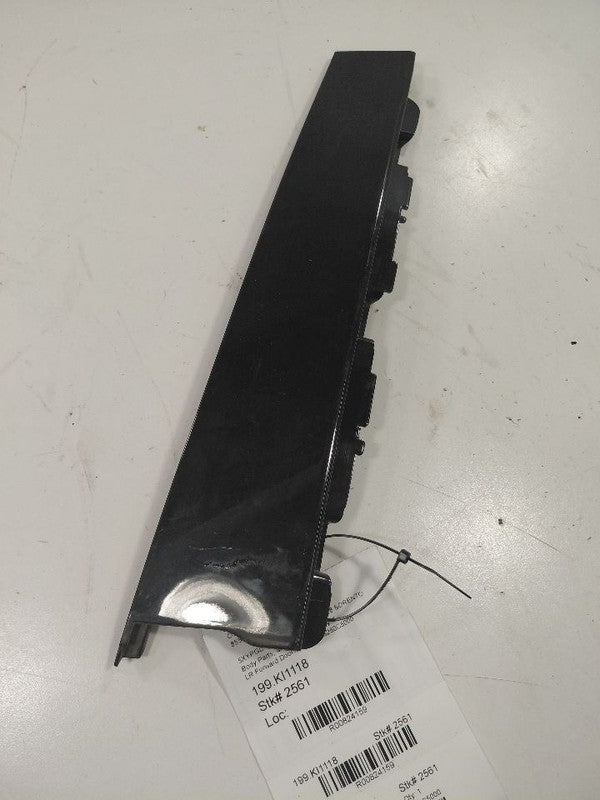 Kia Sorento Left Rear Forward Door Applique {83250C5000} 2018 2017 2016
