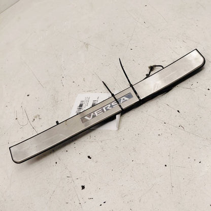 Nissan Versa Sill Trim Scuff Plate Door Jam Left Driver Front (Cut Wir