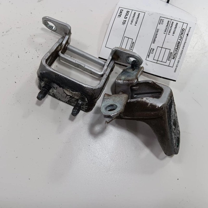 Nissan Versa Door Hinge Set Left Rear  2023 2022 2021 2020