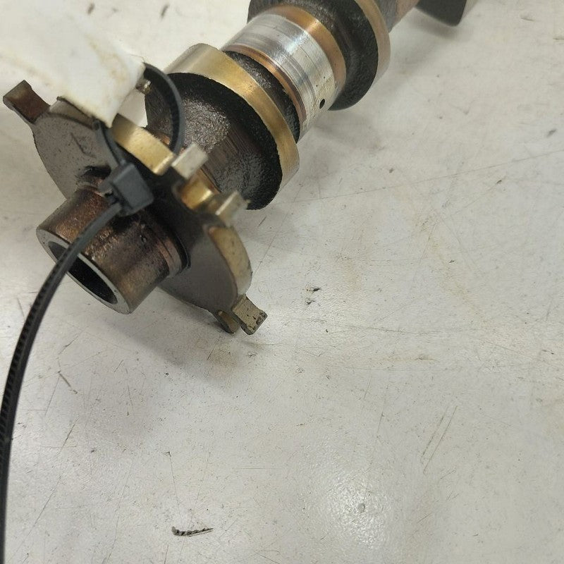 Nissan Versa Note Engine Cylinder Head Exhaust Camshaft  1.6 2019 2018