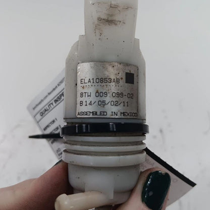 Chevy Traverse Windshield Washer Wash Fluid Reservoir Motor Pump Electric  2010 