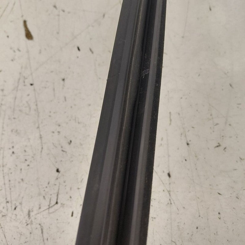 Honda HR-V Right Front Weather Strip Interior  2026 2025 2024 2023
