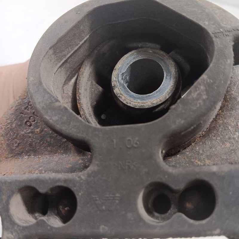 Ford Ecosport Right Rear Carrier Mount 2022 2021 2020 2019 2018 OEM