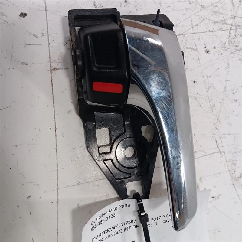 Toyota Rav 4 Door Handle Right Passenger Front Interior Inside  2015 2016 2017 2