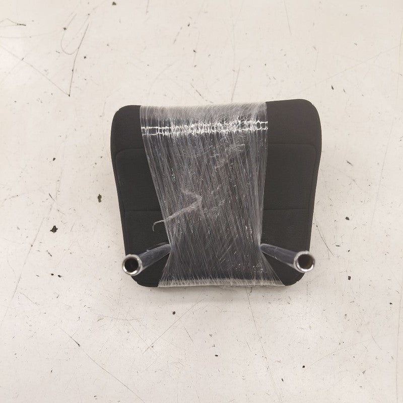 Mitsubishi Outlander   Center Middle Headrest Seat Head Rest Rear Back