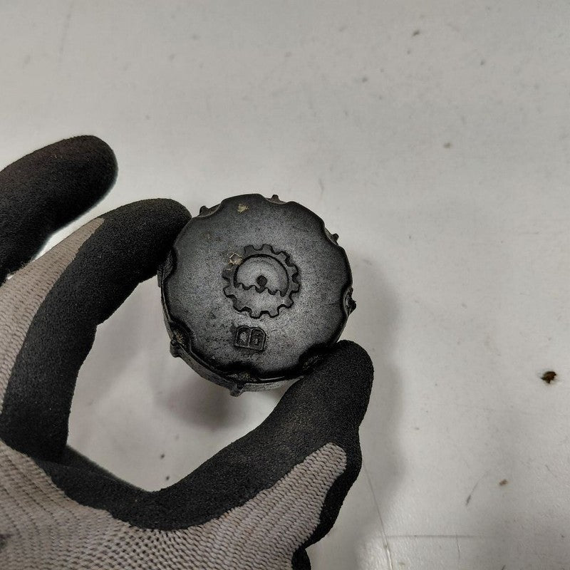 Buick Encore Automatic Transmission Fill Cap 1.4 2022 2021 2020 2019 2018