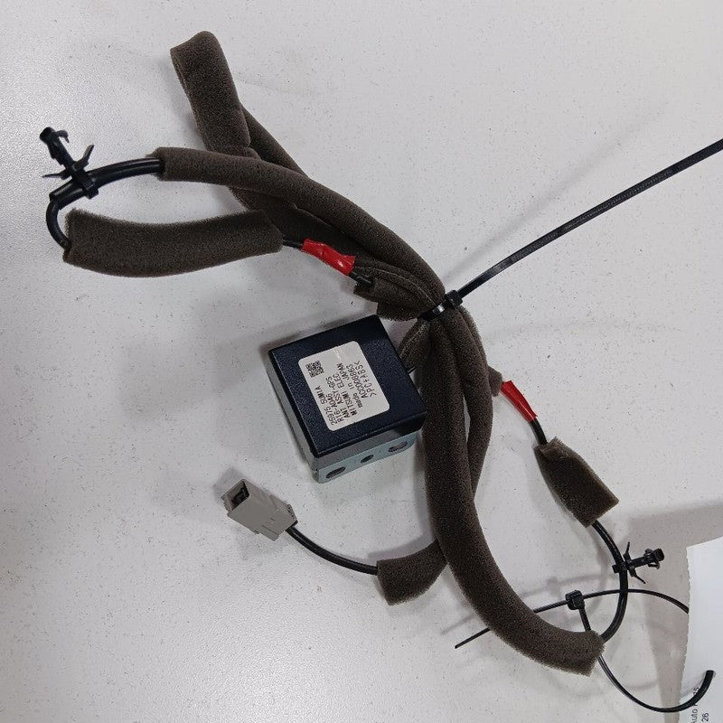 INFINITI QX50 Navigation GPS Antenna Module {259755UM1A} 2017 2016 2015 2014